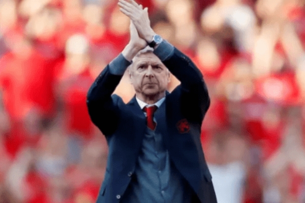 溫格去哪里執(zhí)教了？